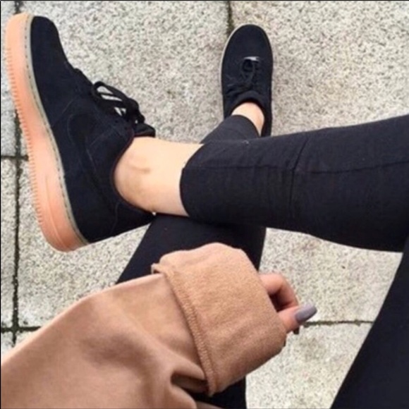 NWT Nike Air Force 1 suede black - Picture 3 of 8